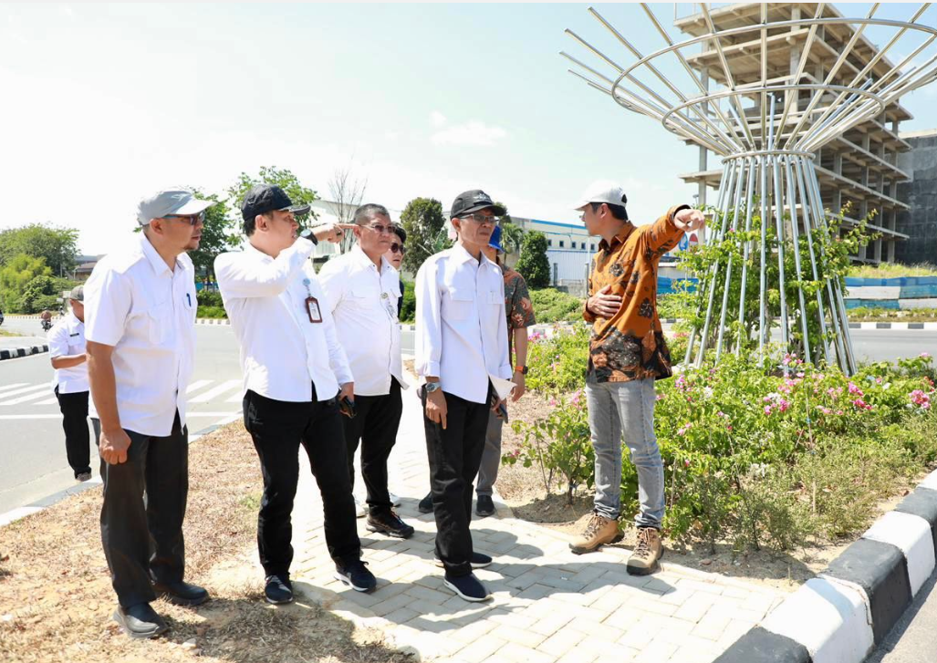 Percantik Wajah Kota, Wali Kota Amsakar Tinjau Proyek Taman hingga Infrastruktur Jalan dan Drainase