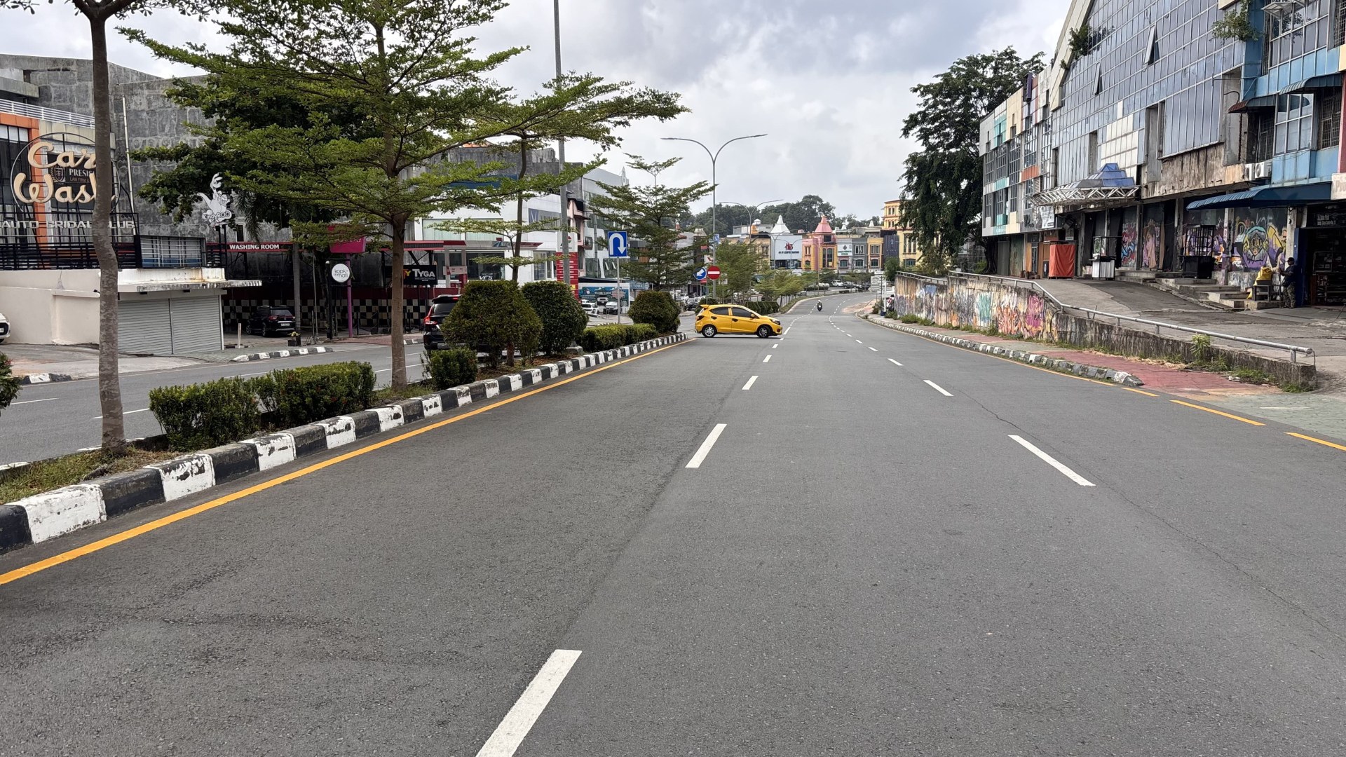 Jl. Raden Fatah
