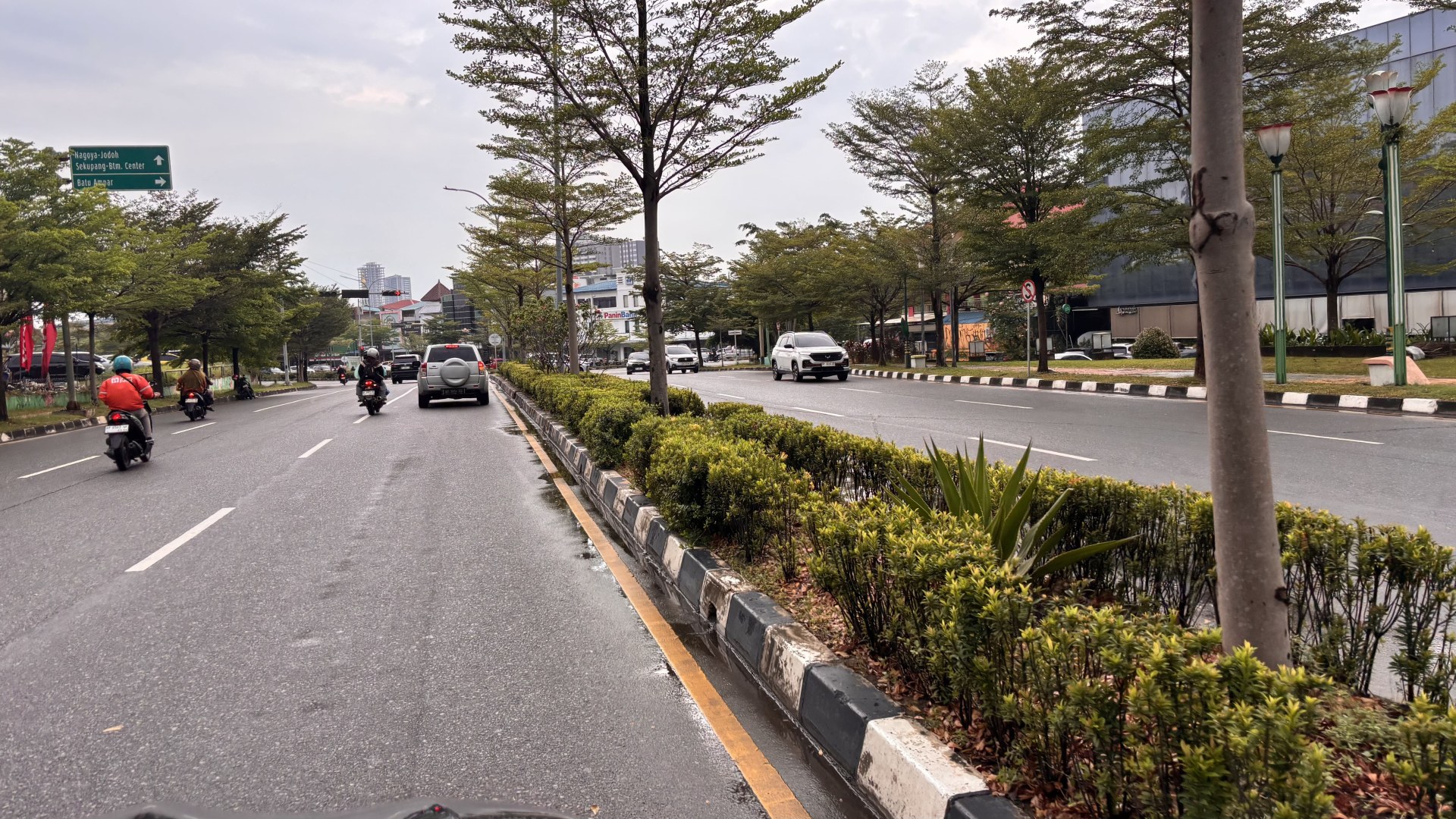 Jl. Teuku Umar (Simp. Martabak Har - Simp. Pelita - Simp. Pizza Hut) — foto 2