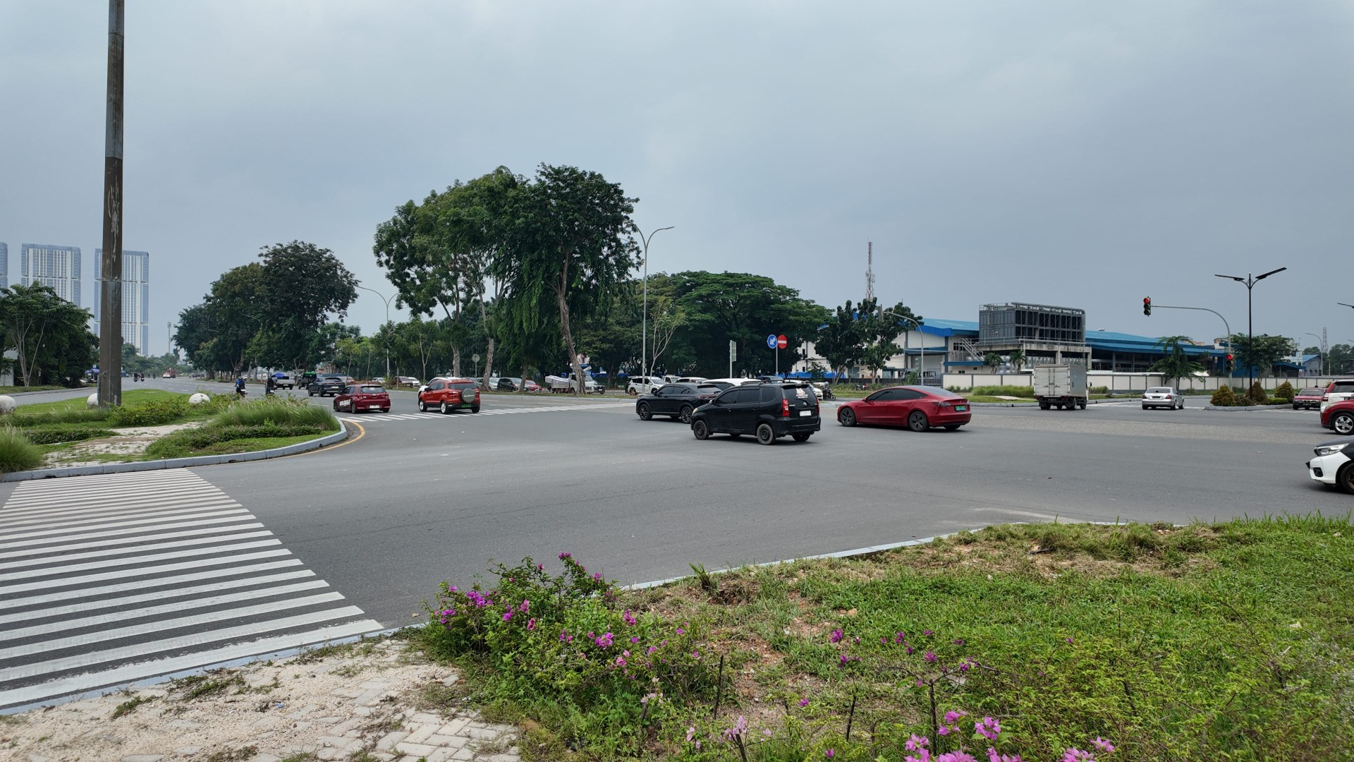 Pulau jalan Simpang Kara — foto 7