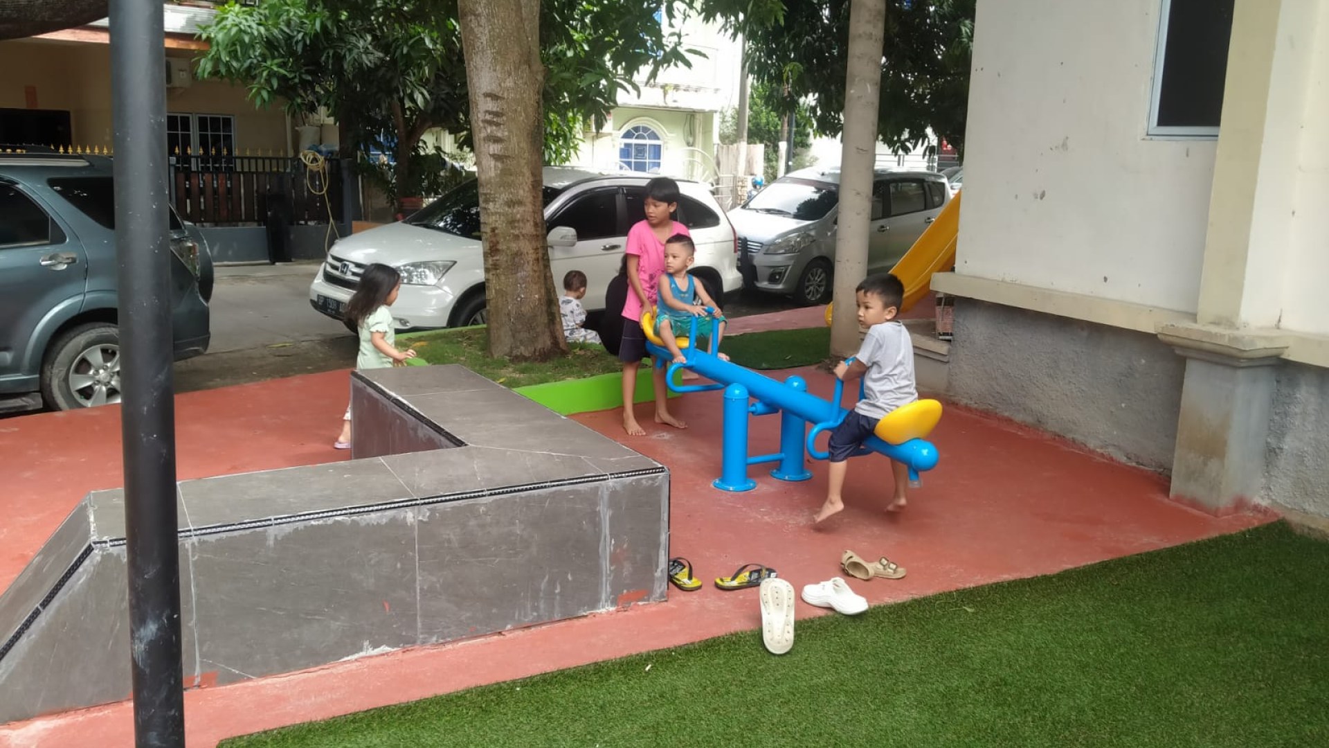 Taman Komplek Anggrek Permai RT 01 RW 06 — foto 1