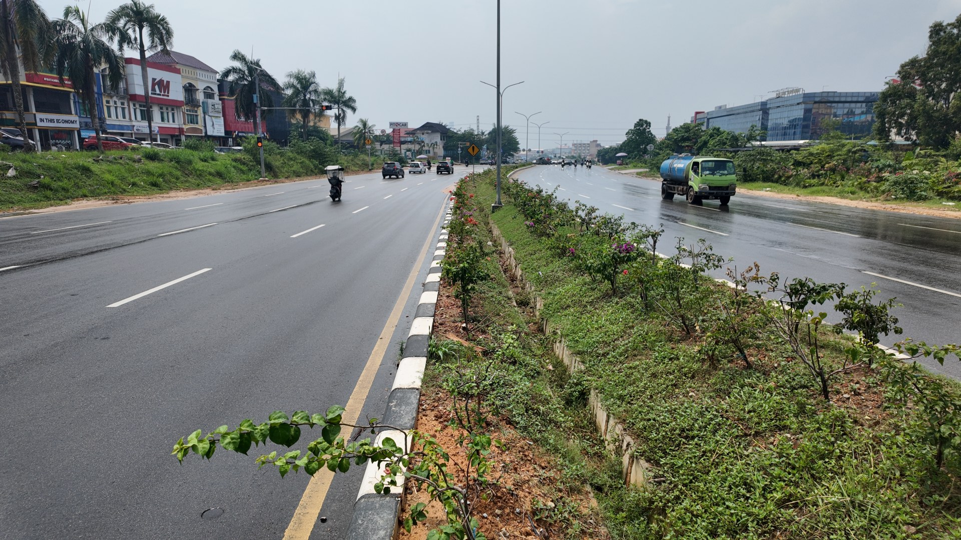 Jl. Laksamana Bintan (Simp. BNI - Simp. Terowongan) — foto 4
