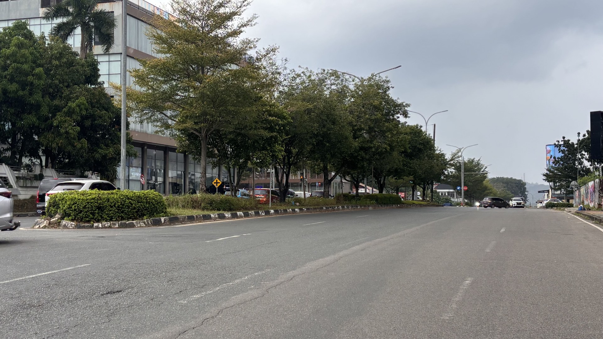 Jl. Pembangunan (Simpang Baloi Center - Simpang Hotel Harmoni)