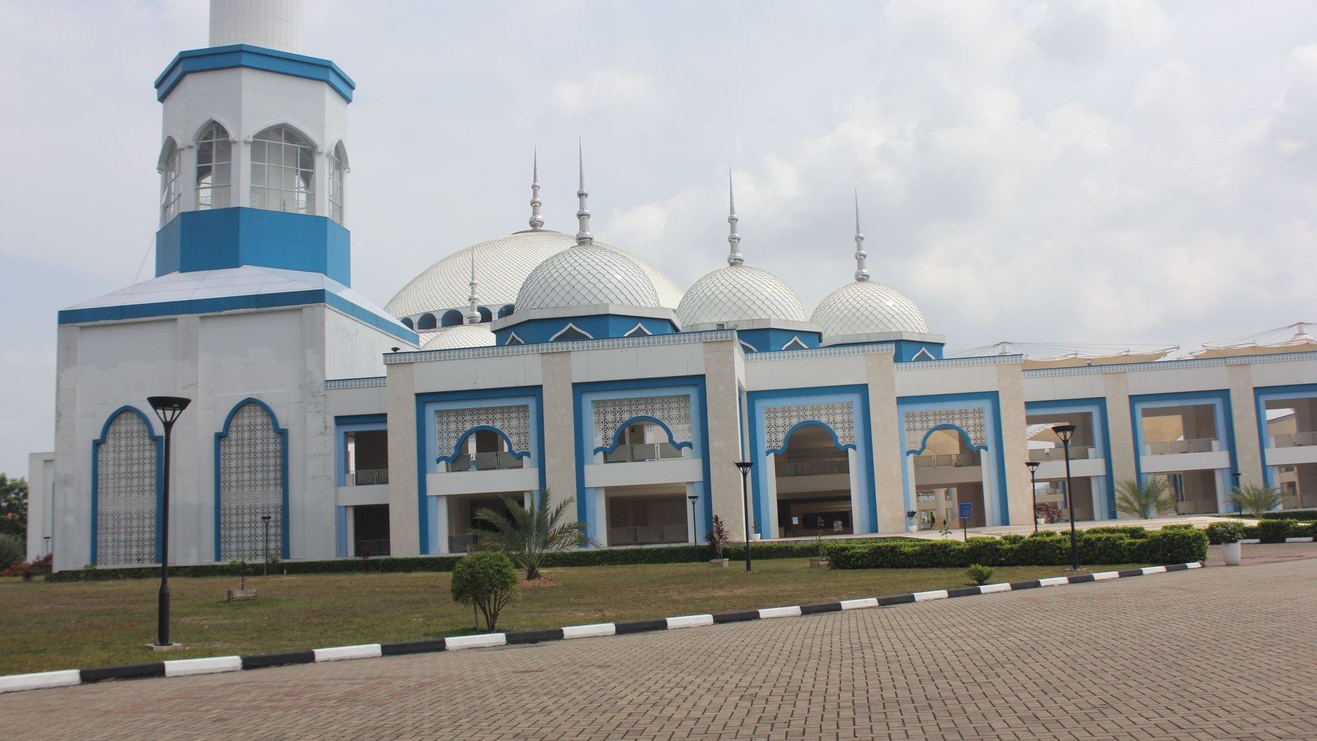 Taman Masjid Sultan Mahmud Riyadsyah — foto 10