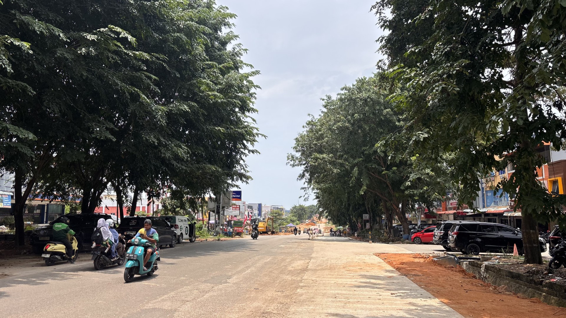 Jl. Tengku Sulung (Simp. Bundaran SMU 3 - Simp. Cikitsu) — foto 7