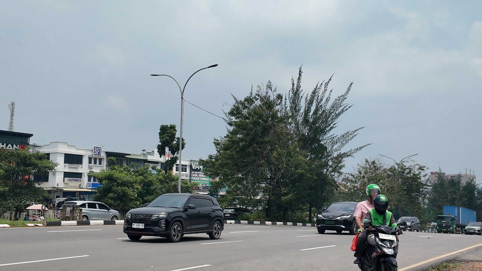 Jl. Laksamana Bintan (Simp. BNI - Simp. Terowongan) — foto 8