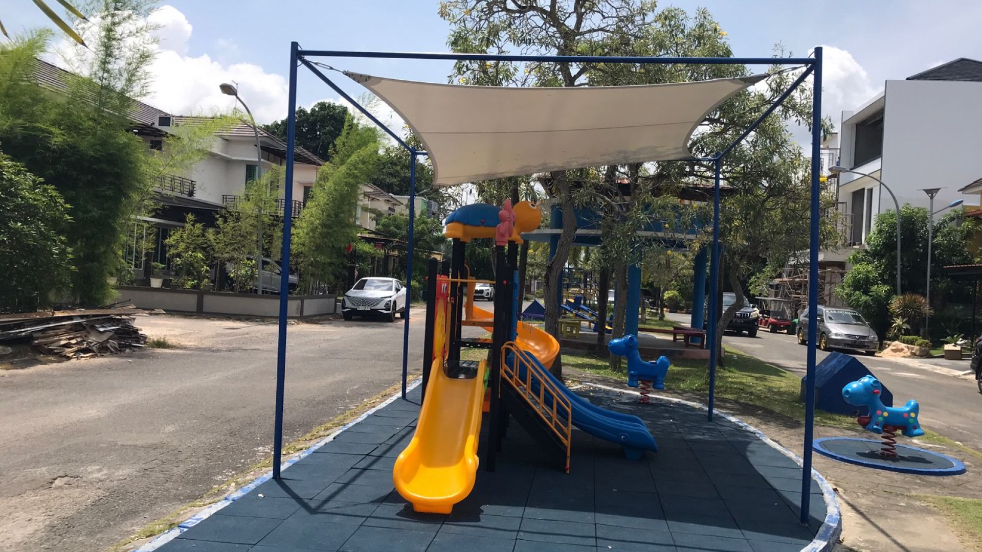 Taman Perumahan Anggrek Mas III RW 021 — foto 1