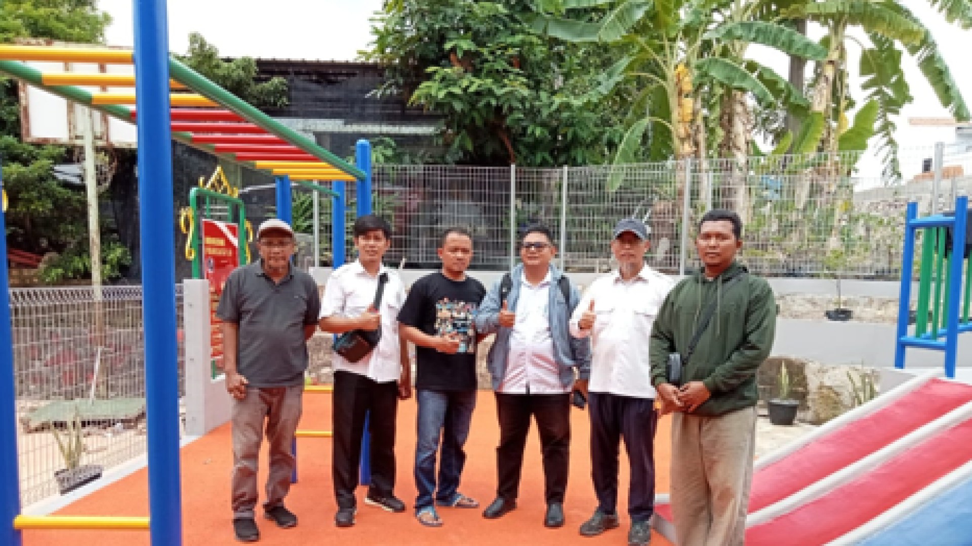 Taman Bukit Kemuning Blok D RW 016 — foto 1