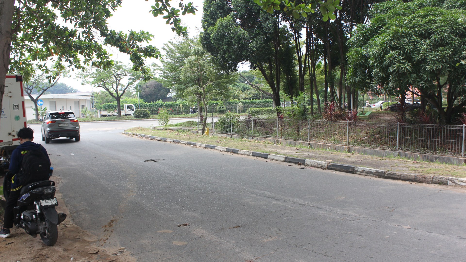 Jl. Gurindam (Simp. Graha Pena - Simp. One Batam Mall - Simp. SPBU Batam Center) — foto 5