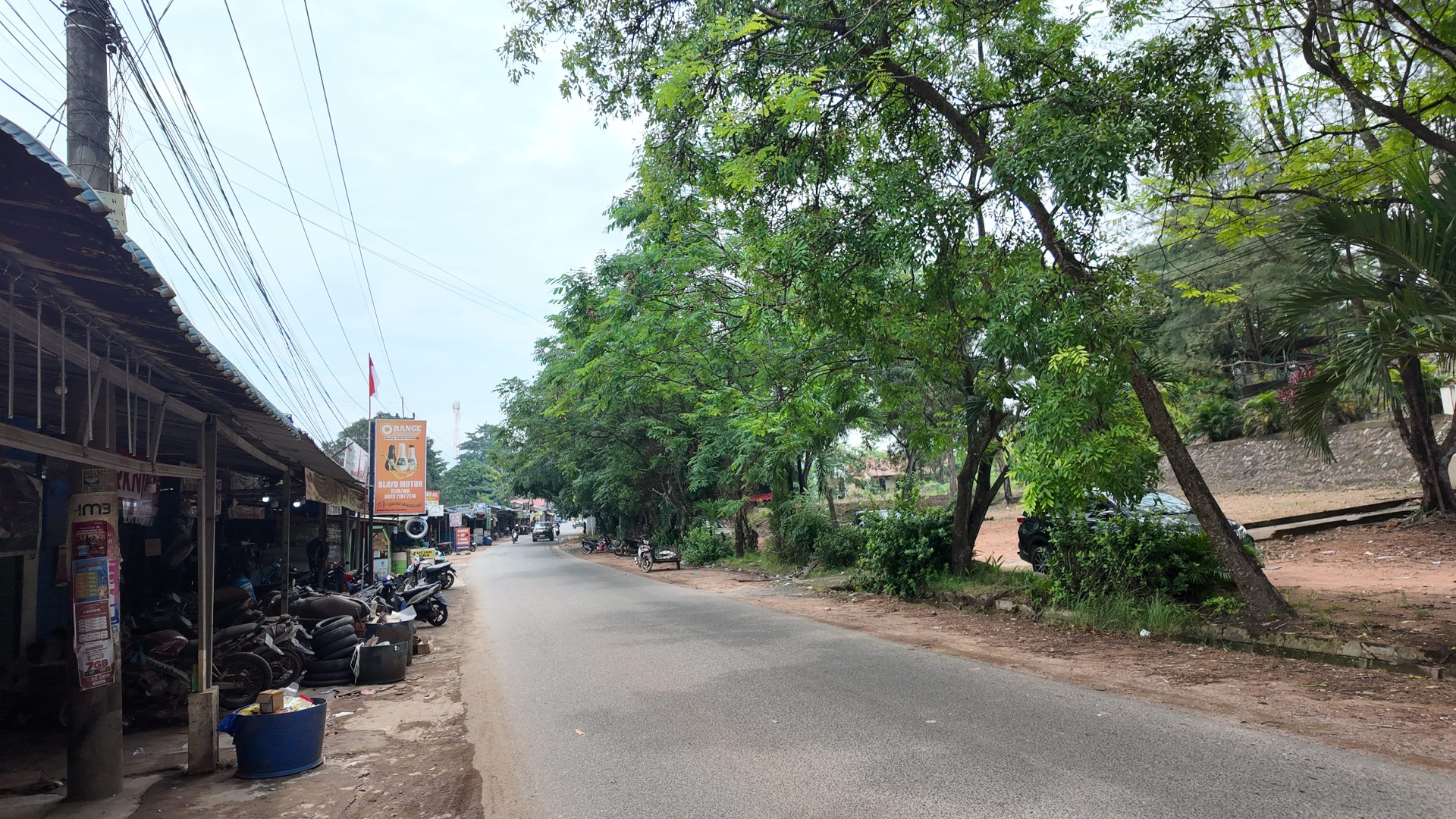 Jl. Bumi Perkemahan (Simp. Bumi Perkemahan - Dam Duriangkang) — foto 3