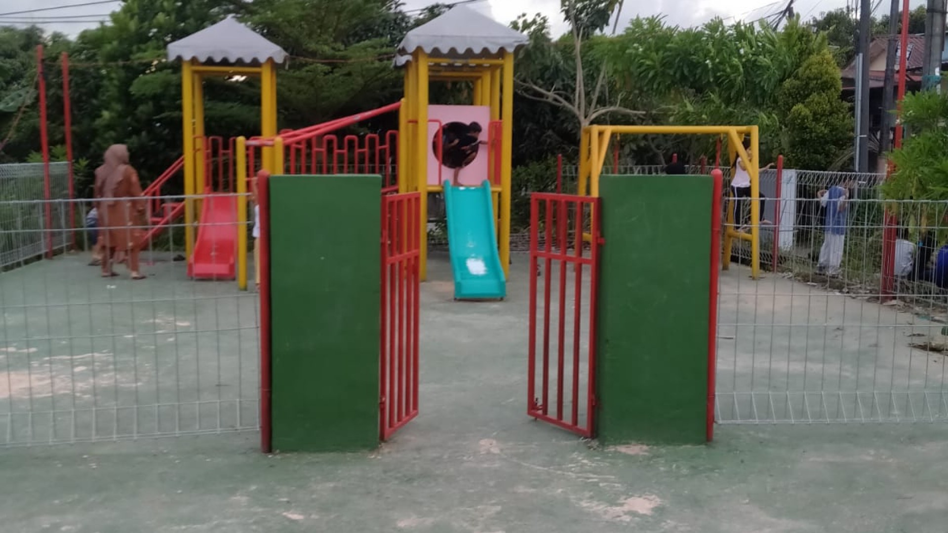 Taman Perumahan Buana Bukit Permata RW 17 — foto 2