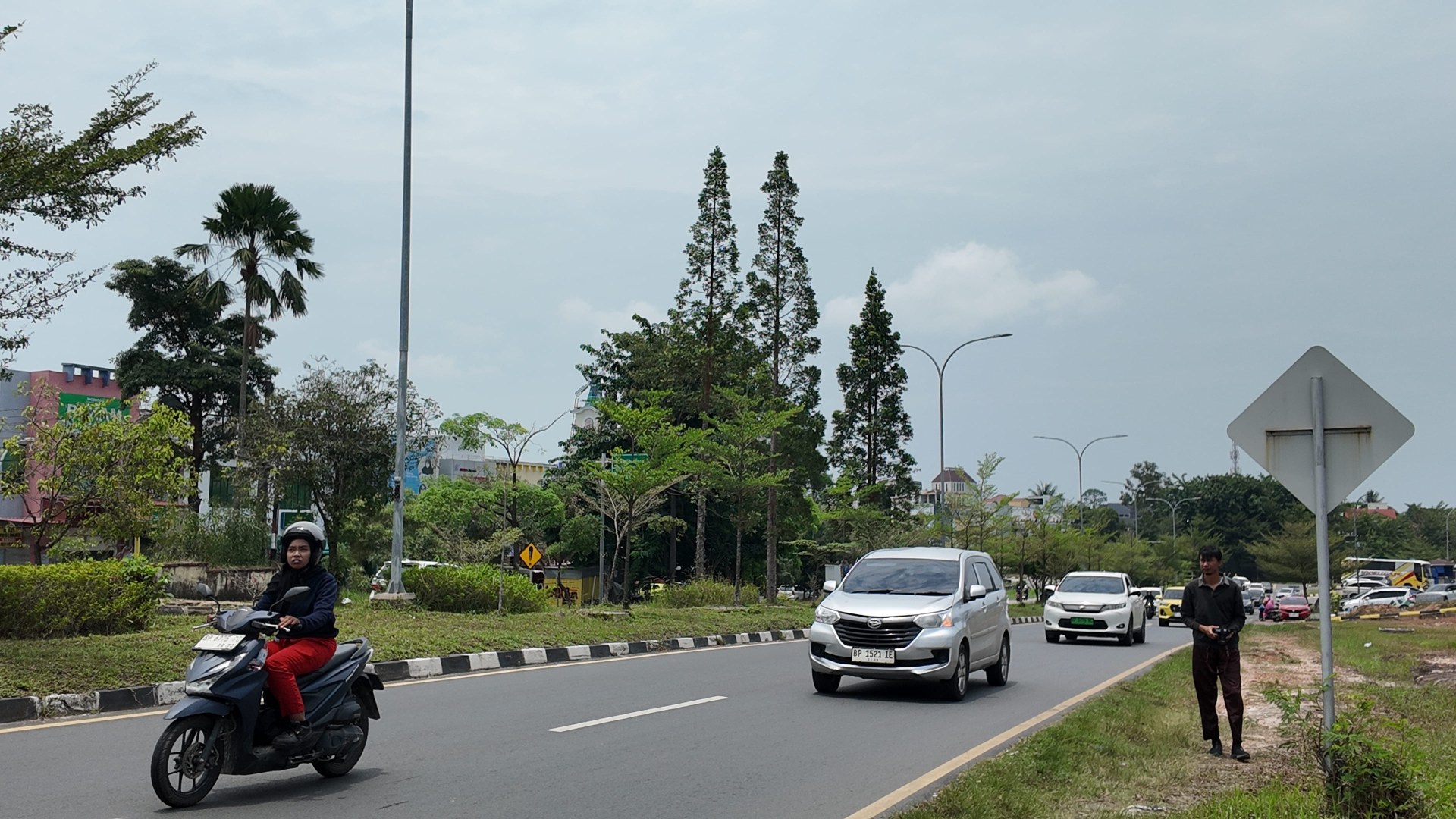 Jl. Selasih  (Simp. RS Elizabeth - Simp. KDA) — foto 3