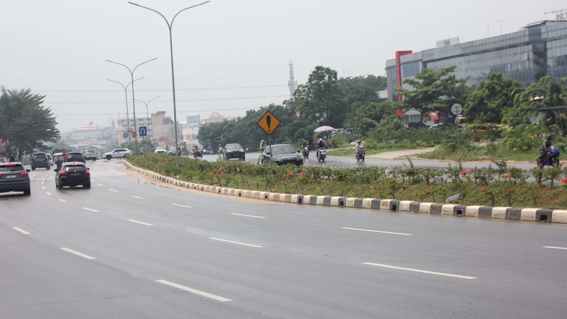Jl. Laksamana Bintan (Simp. BNI - Simp. Terowongan) — foto 20