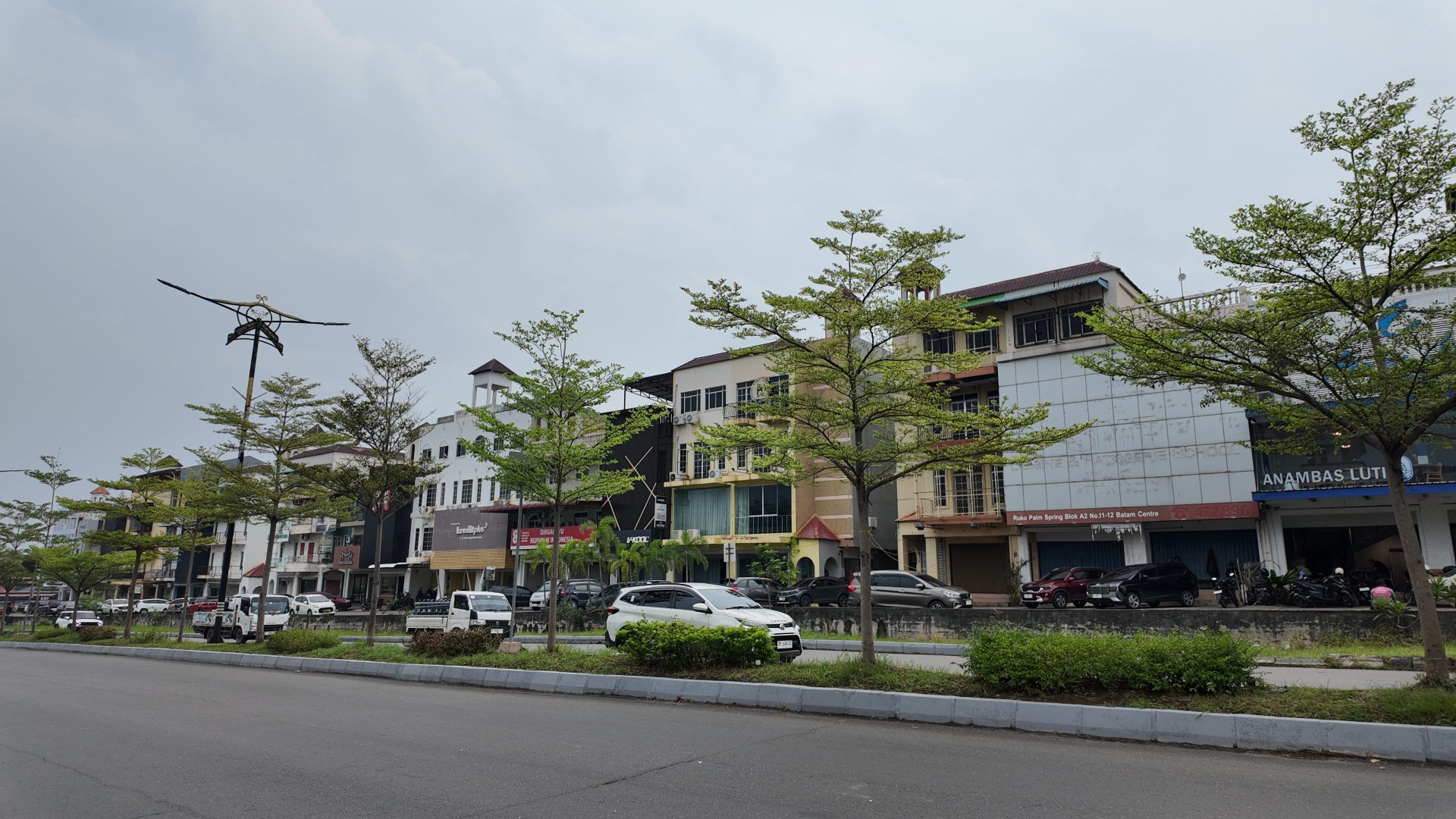 Jl. Laksamana Bintan (Simp. Franki - Simp. BNI) — foto 2