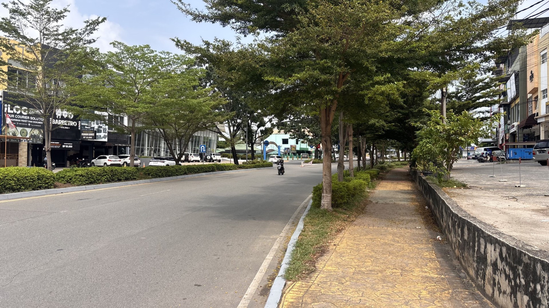 Jl. Bunga Raya