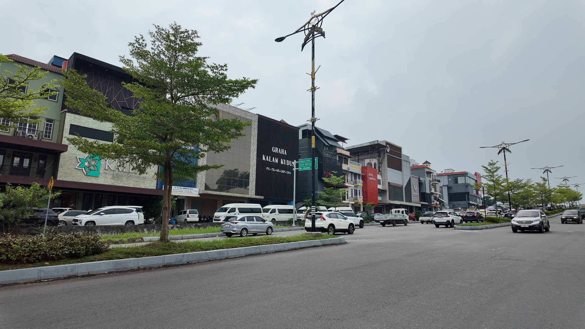 Jl. Laksamana Bintan (Simp. Franki - Simp. BNI) — foto 3